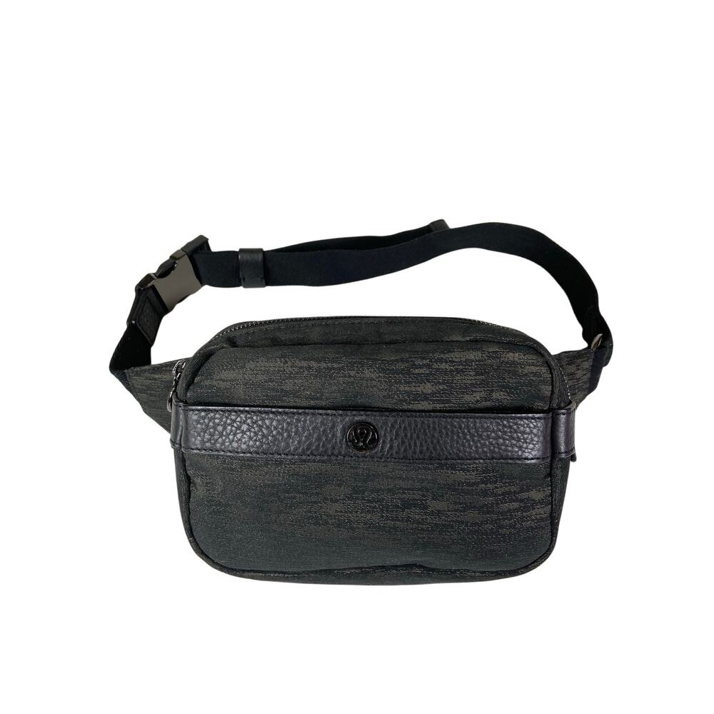 Lululemon Now and Always Belt Bag